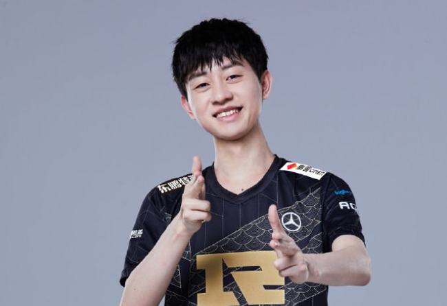 观察场上形 观察场上形