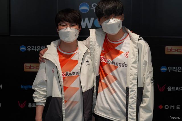 引发粉丝们 引发粉丝们